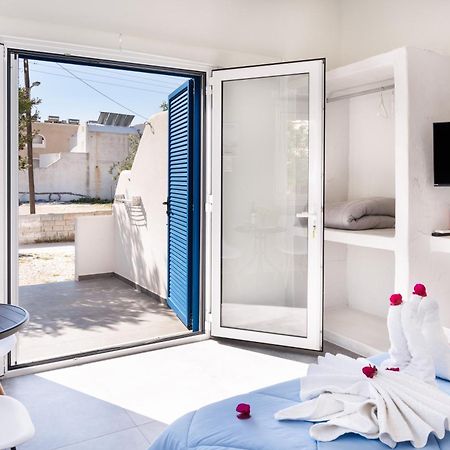 Aegean Blue Santorini Perissa Apartment Exterior photo